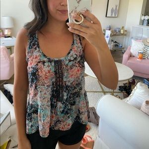 Floral top